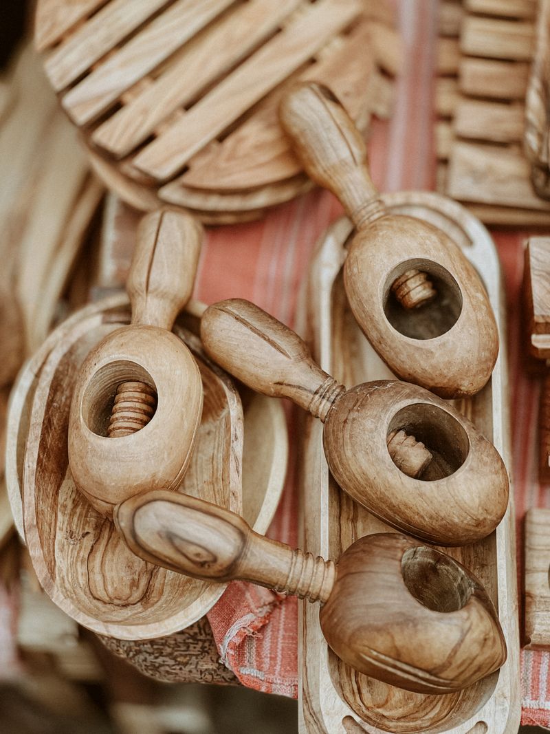 Kotak Perhiasan Kayu Ukir - Image 3