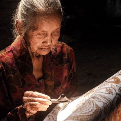 Kemeja Batik Pria Lengan Panjang
